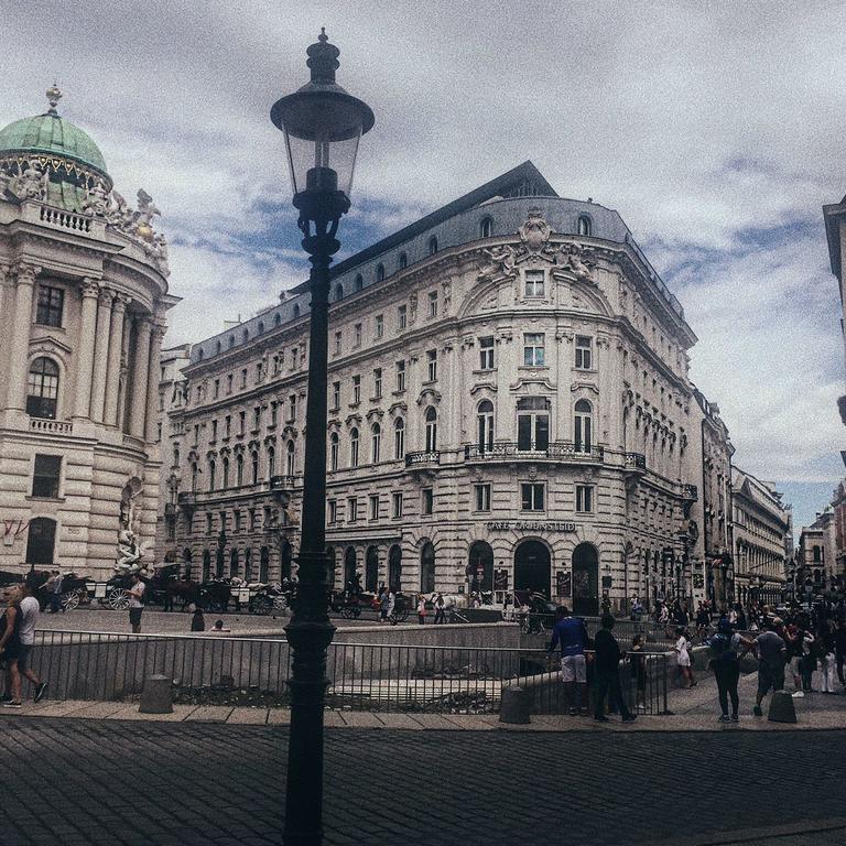 Heymi Schwedenplatz Appartement